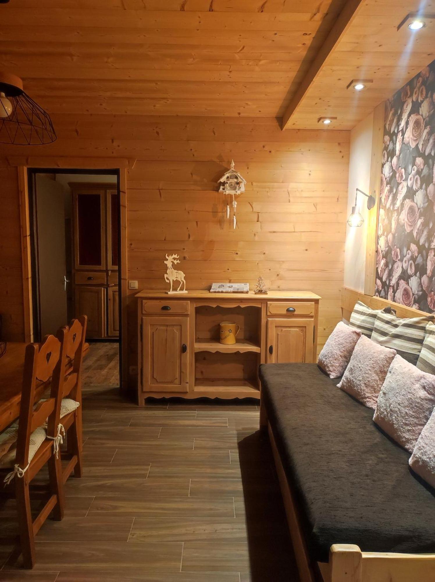 Chalet Mon Idole فلوميه المظهر الخارجي الصورة