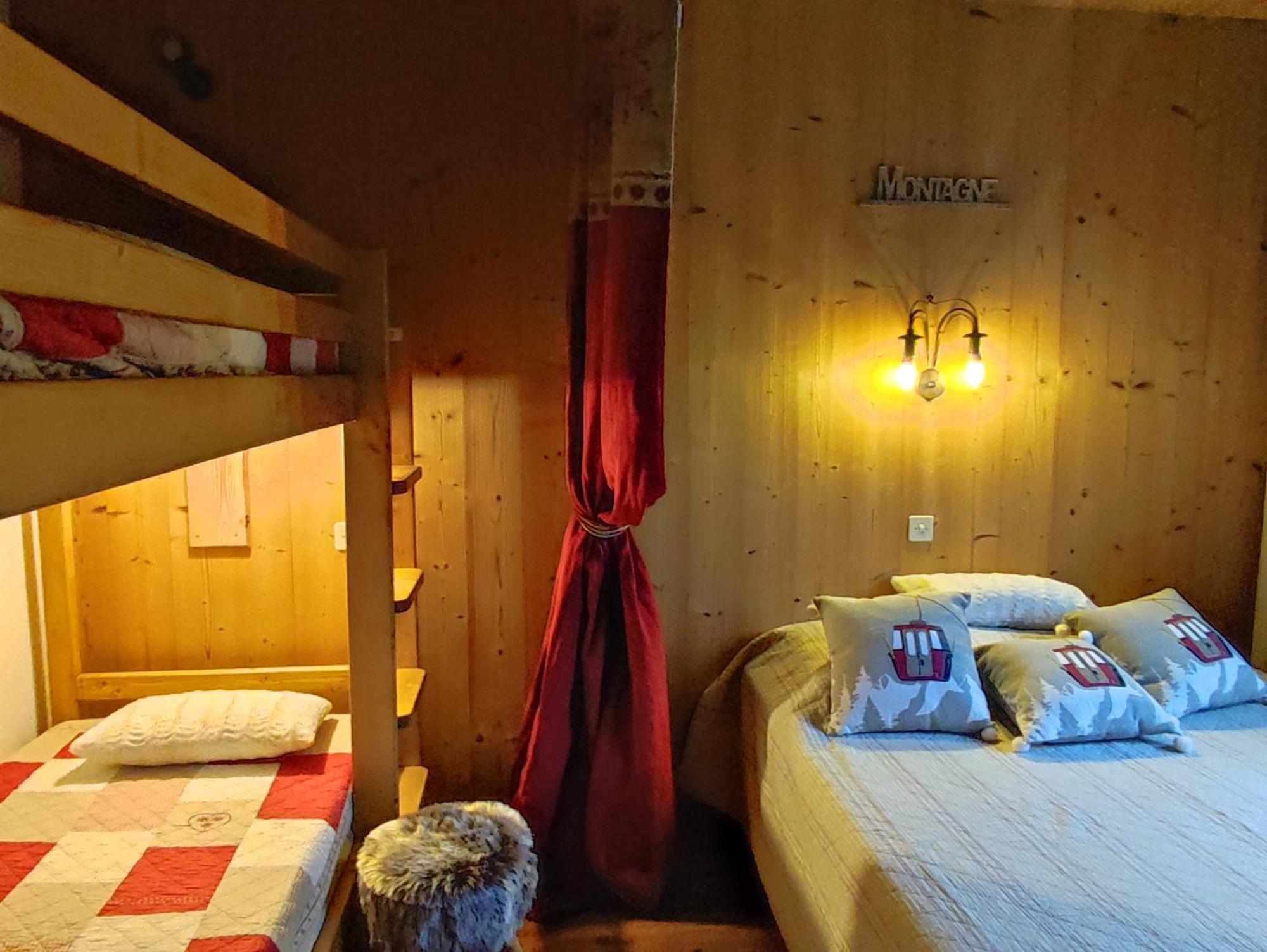 Chalet Mon Idole فلوميه المظهر الخارجي الصورة